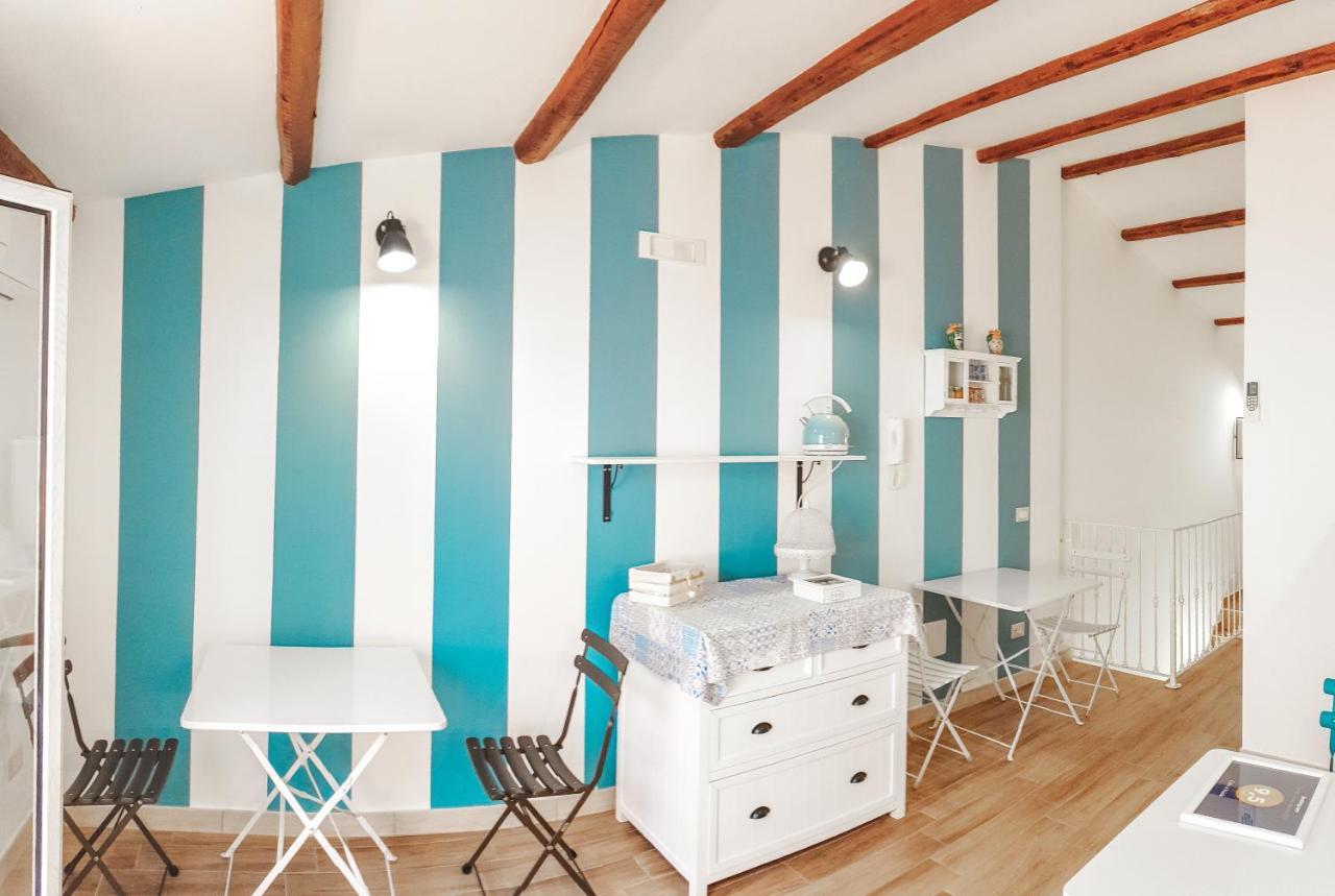 Dafni E Naide Bed & Breakfast Cefalu Bagian luar foto