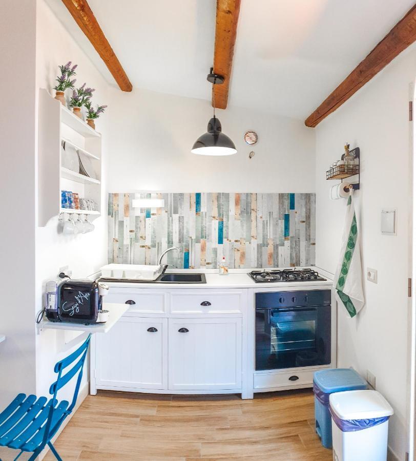 Dafni E Naide Bed & Breakfast Cefalu Bagian luar foto